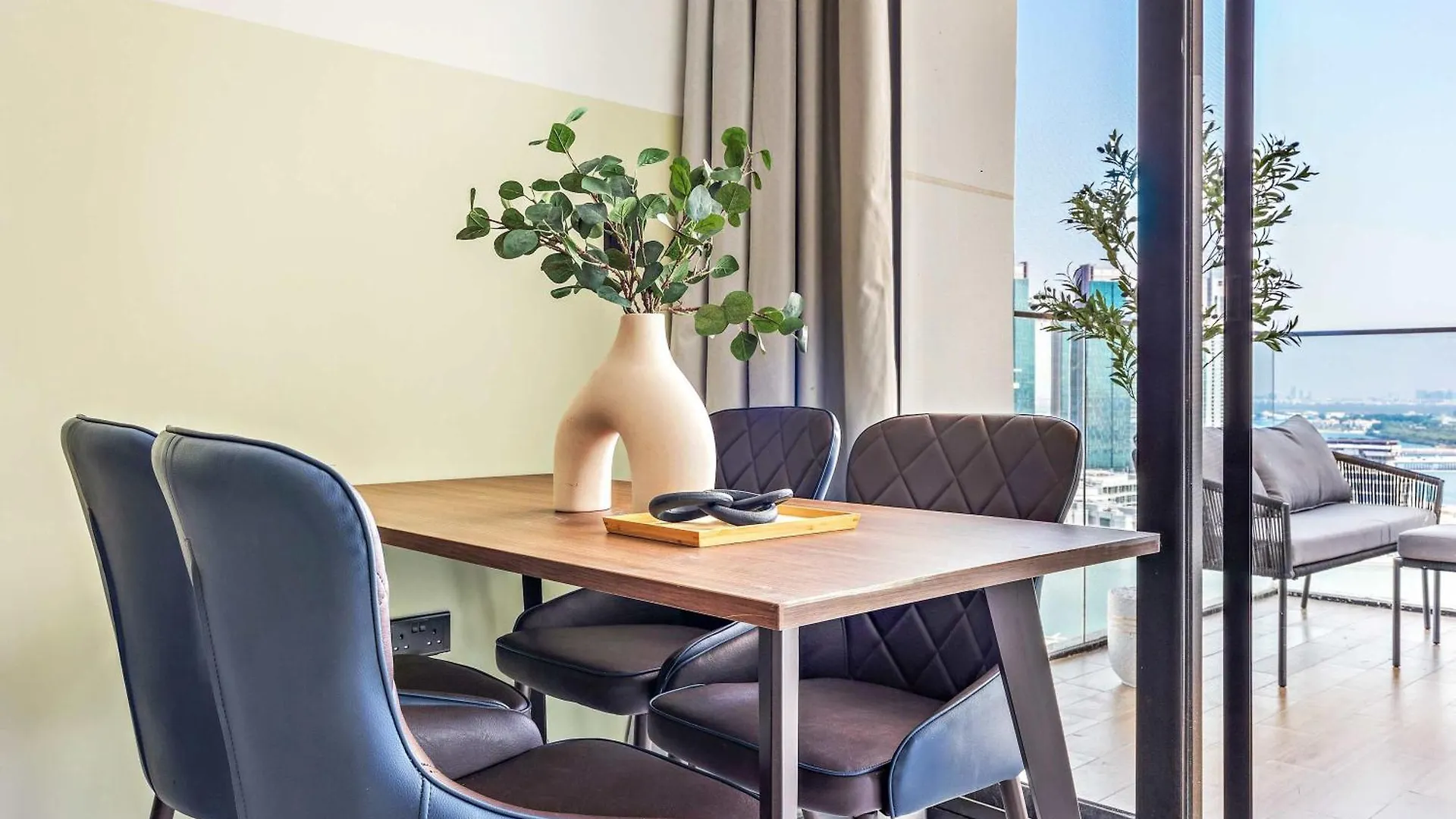 Silkhaus Urban 1Bdr Stay In Al Maryah Island Abú Dhabí